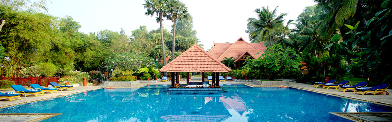 Poovar Island Resort Pool