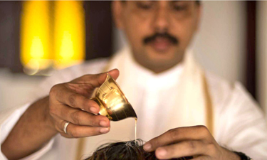 Kalari Rasayana Ayurvedabehandlung