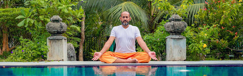 Amandro Yoga, Yoga Halle, Yoga Lehrer